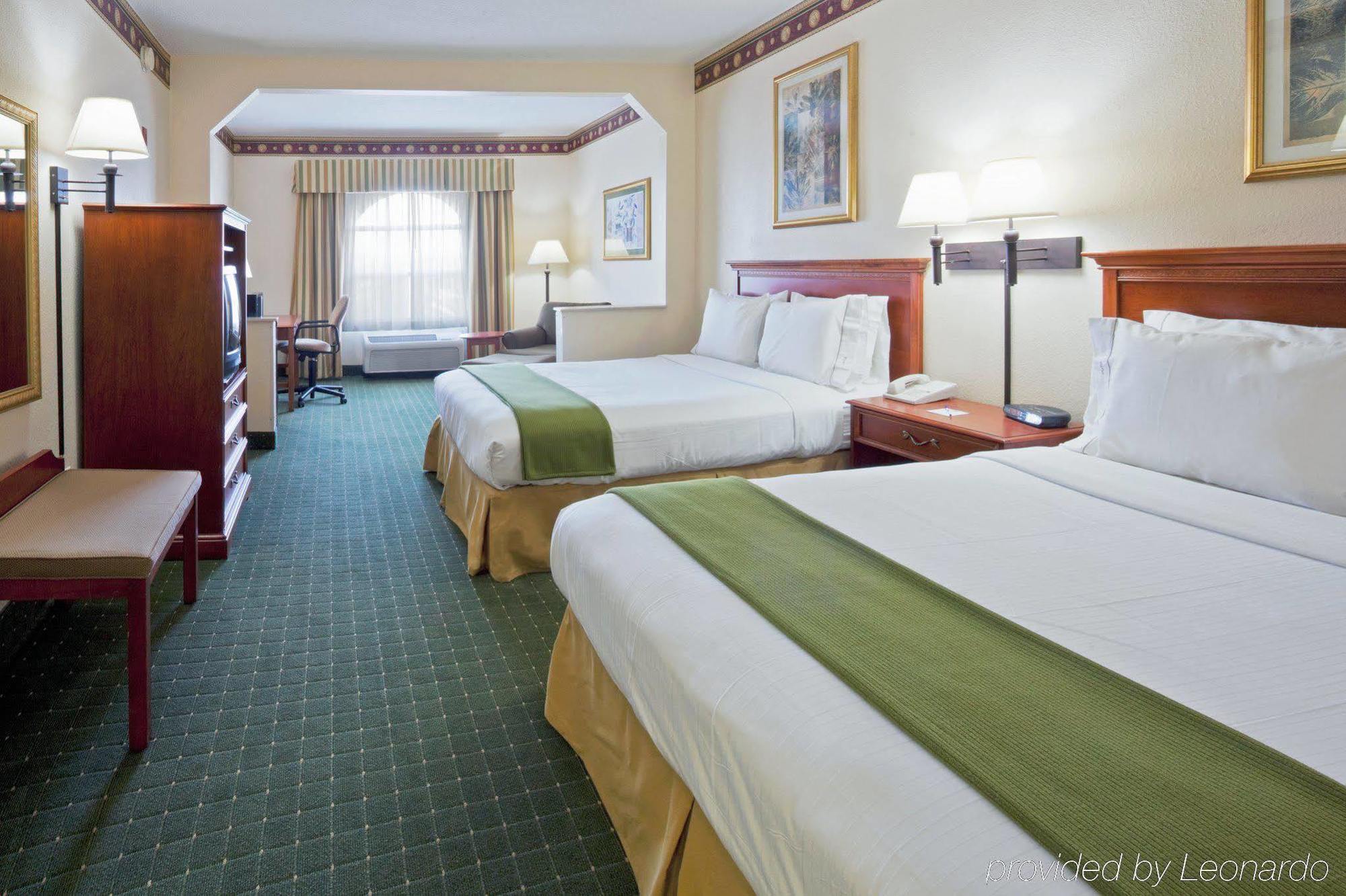 Holiday Inn Express & Suites Orlando International Airport, An Ihg Hotel Rom bilde